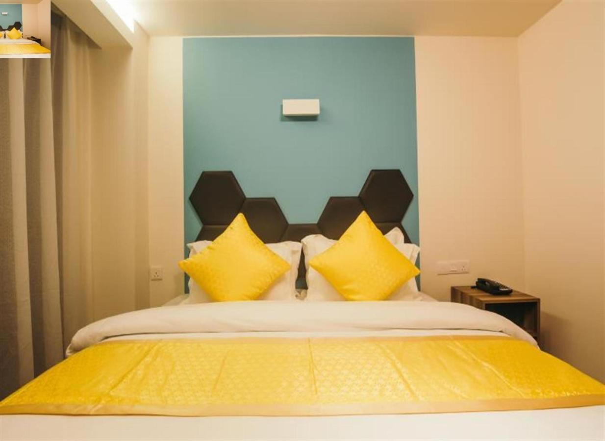 Memoire Hornbill Hotel Кучинг Екстериор снимка